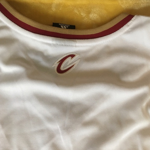Cleveland Cavaliers jersey- new - Picture 5 of 6
